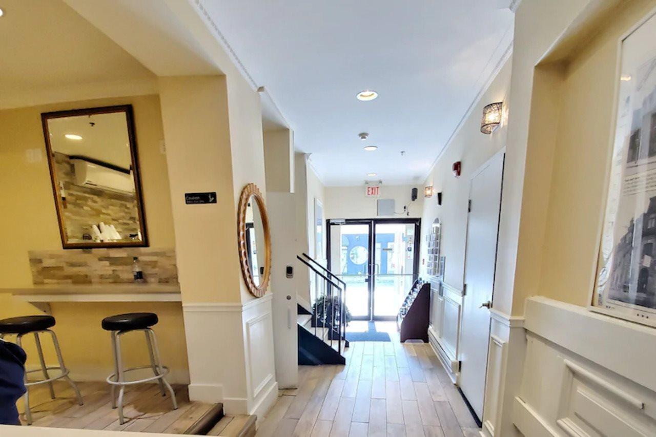 Royal Oak Inn Toronto Exterior photo